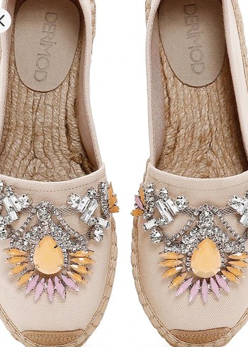 Derimod Boncuk İşlemeli Bej Dolgu Topuklu Kadın Espadril - Görsel 2