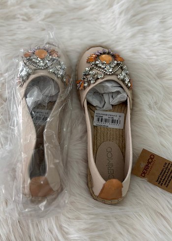 Derimod Boncuk İşlemeli Bej Dolgu Topuklu Kadın Espadril - Görsel 6