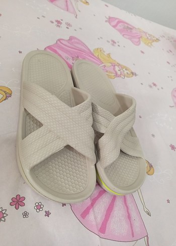 Renkli Desenli Kız Çocuk Terlikleri - Görsel 10