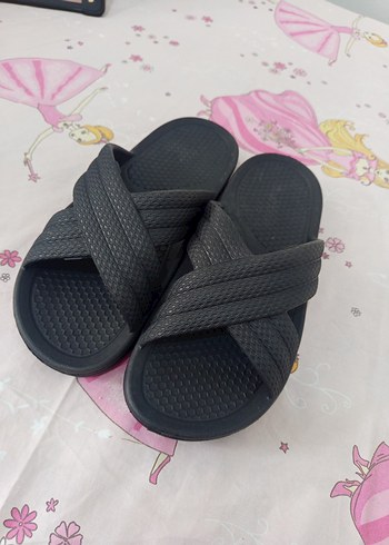 Renkli Desenli Kız Çocuk Terlikleri - Görsel 9