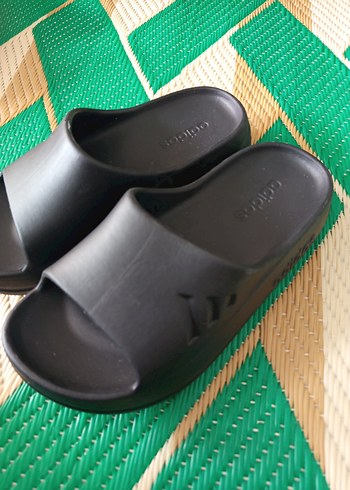 Renkli Desenli Kız Çocuk Terlikleri - Görsel 13