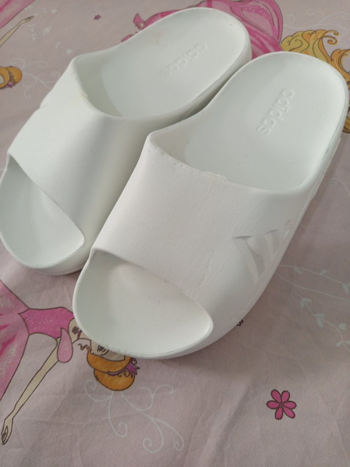 Renkli Desenli Kız Çocuk Terlikleri - Görsel 3