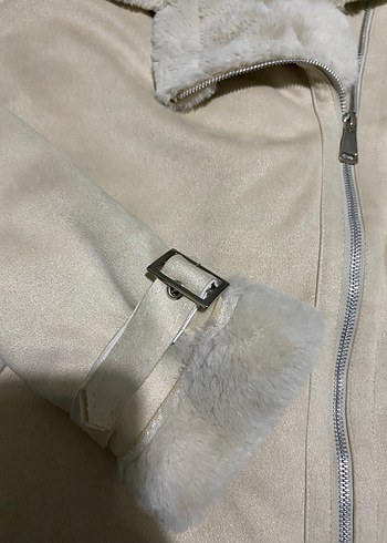 Bej Süet Kürklü Kadın Ceket - Görsel 4