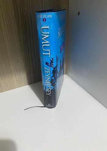 Solucan I Umut - Zeynep Sey - Görsel 2