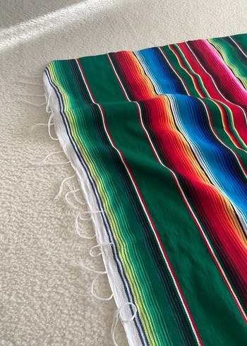 Renkli  sedir örtüsü gibi kullanılır - Görsel 3