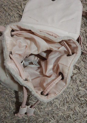 Bej Kedili Peluş Sırt Çantası - Görsel 4