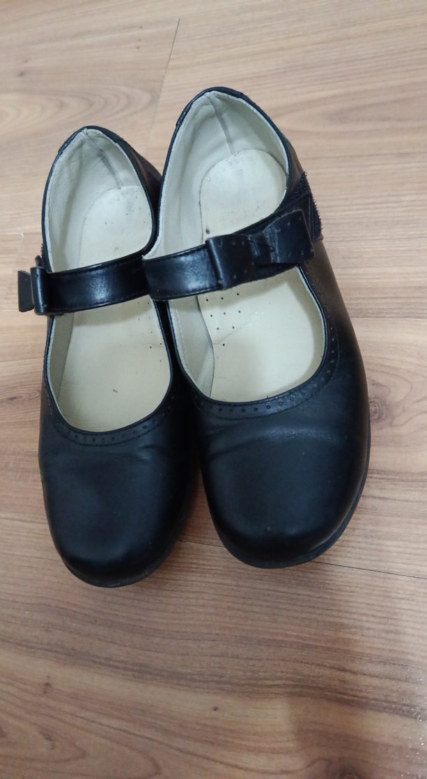 Kız Çocuk Siyah Tokalı Bale Ayakkabısı - Görsel 3