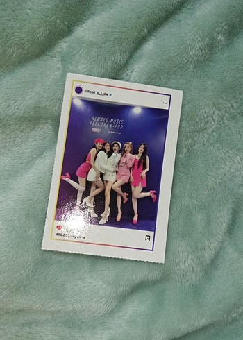 K-Pop Temalı Instagram Stili Kart - Görsel 4