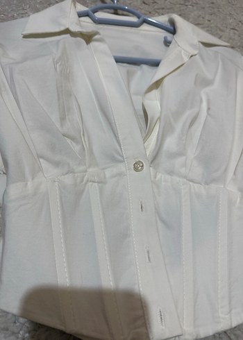 Düğmeli Beyaz Pamuklu Kadın Gömlek - Görsel 3