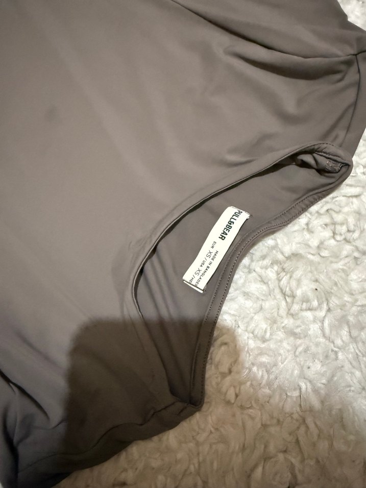 Gri Uzun Kollu Yüksek Yakalı Elbise - Görsel 2