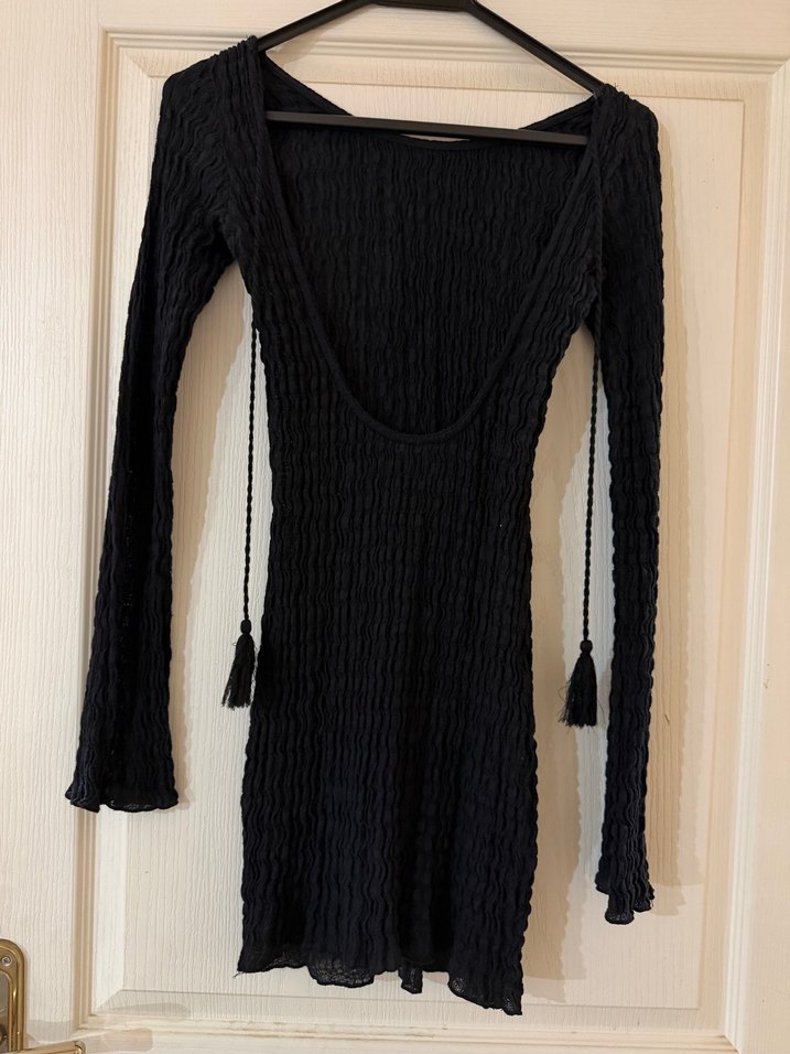 Püsküllü Siyah Uzun Kollu Triko Elbise - Görsel 2