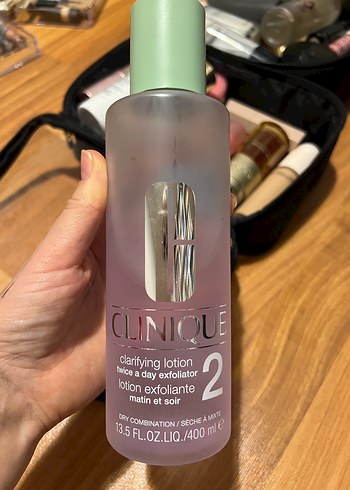 Clinique Clarifying Arındırıcı Losyon 400 ML %75 dolu - Görsel 2