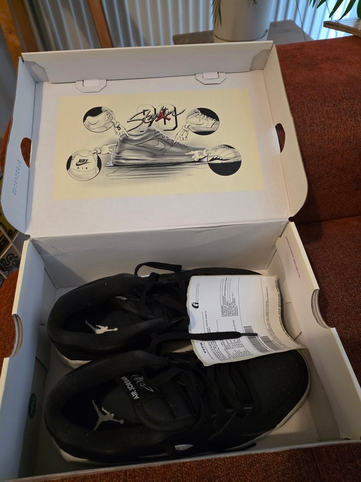 Jordan Stadium 90 Siyah Nike Basketbol Ayakkabısı 42 numara - Görsel 2