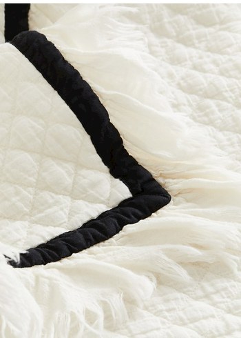 H&M Tek kişilik Kenarlı Yatak Örtüsü - Görsel 4