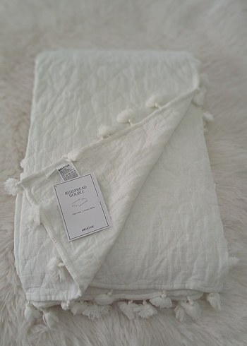 H&M Çift Kişilik Kapitone Yatak Örtüsü - Görsel 3