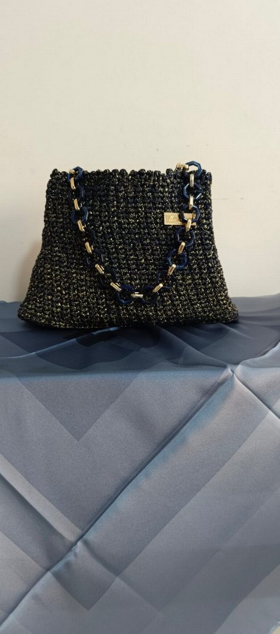 Zincir Detaylı Siyah Örme Kadın Çanta - Görsel 4