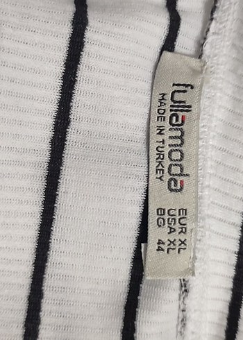 Kız Çocuk Gri Çizgili Kısa Kollu Tişört - Görsel 2