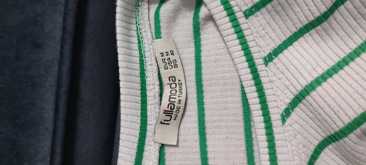 Kız Çocuk Yeşil Çizgili Kısa Kollu Tişört - Görsel 2