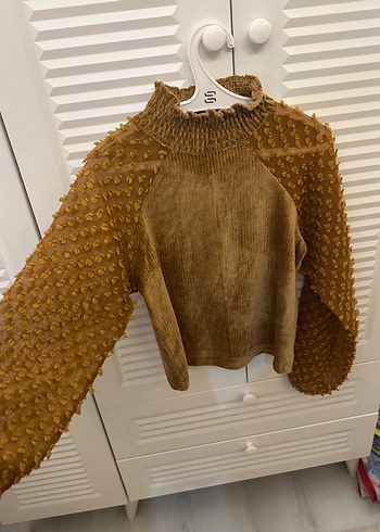 Kolları Tül Kadife Bluz - Görsel 2