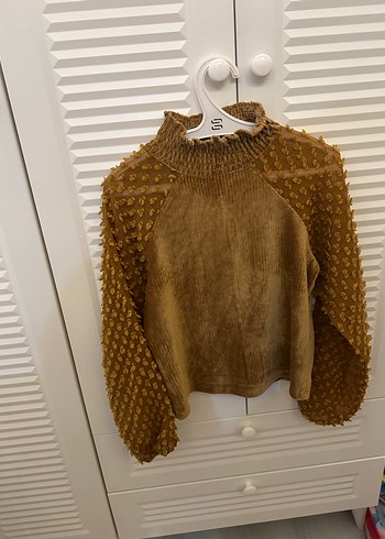 Kolları Tül Kadife Bluz - Görsel 4