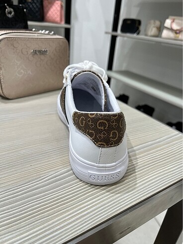 Guess Guess ayakkabı
