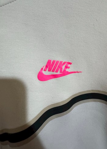 Nike Tech Hyperpink tr de çok az var orijinal - Görsel 3