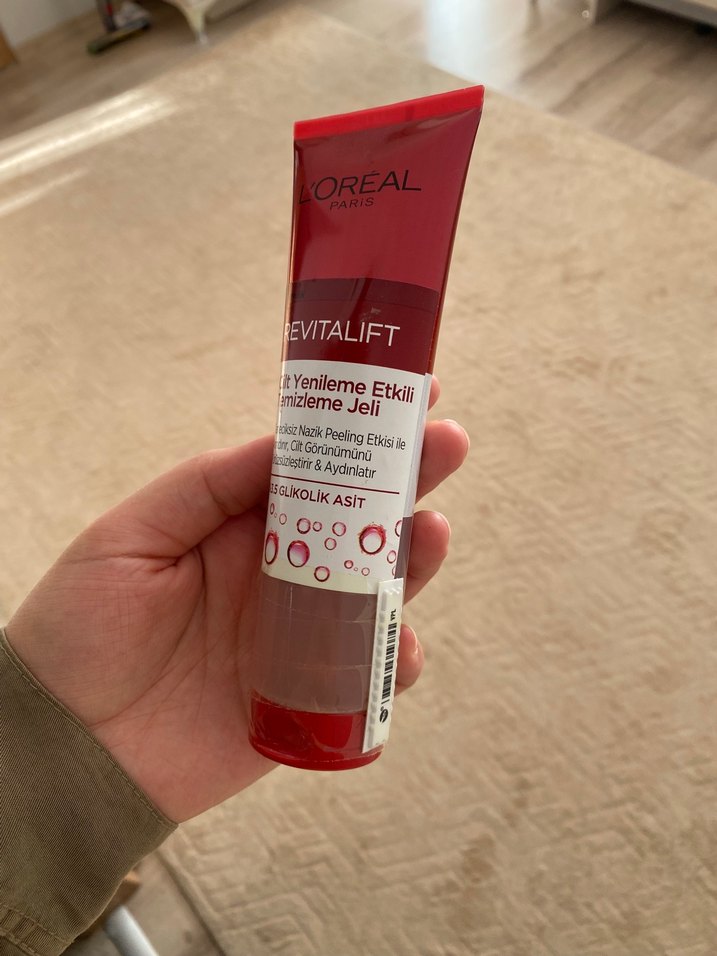 LOréal Revitalift Glikolik Asitli Peeling Temizleme Jeli — görsel 5/5