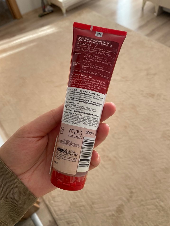 LOréal Revitalift Glikolik Asitli Peeling Temizleme Jeli — görsel 4/5