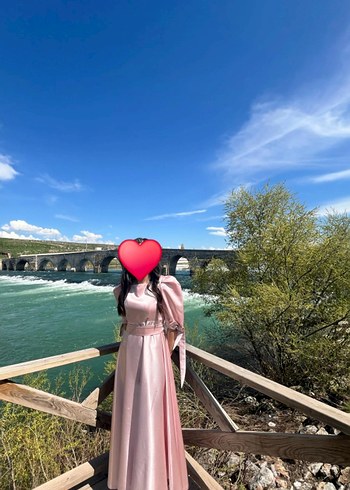 pudra pembesi saten kare yaka rüya elbise - Görsel 2