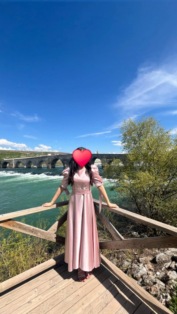 pudra pembesi saten kare yaka rüya elbise - Görsel 4