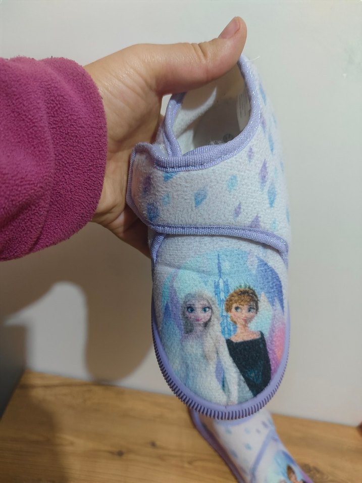 Mor Desenli Kız Çocuk Terliği Velcro - Görsel 2