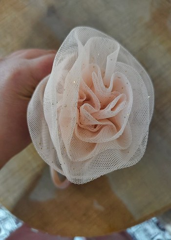 Bej Fırfırlı Nakışlı Çocuk Saç Tokası - Görsel 3