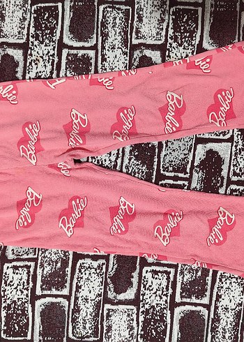 Temiz sorunsuz.Kalıp geniş 7-8 yaşa da oluyor bilginiz olsun - Görsel 2