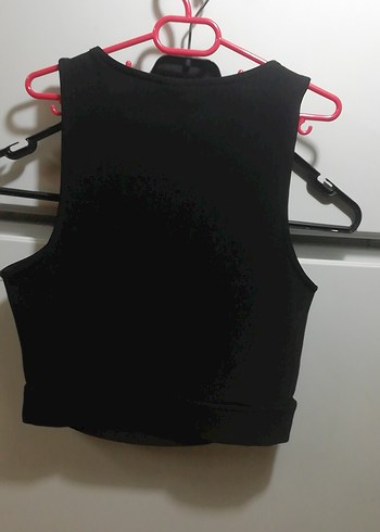 Siyah Yüksek Yakalı Kısa Crop Top - Görsel 6