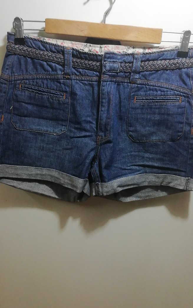 Kadın Kemerli Mini Kot Şort - Görsel 2