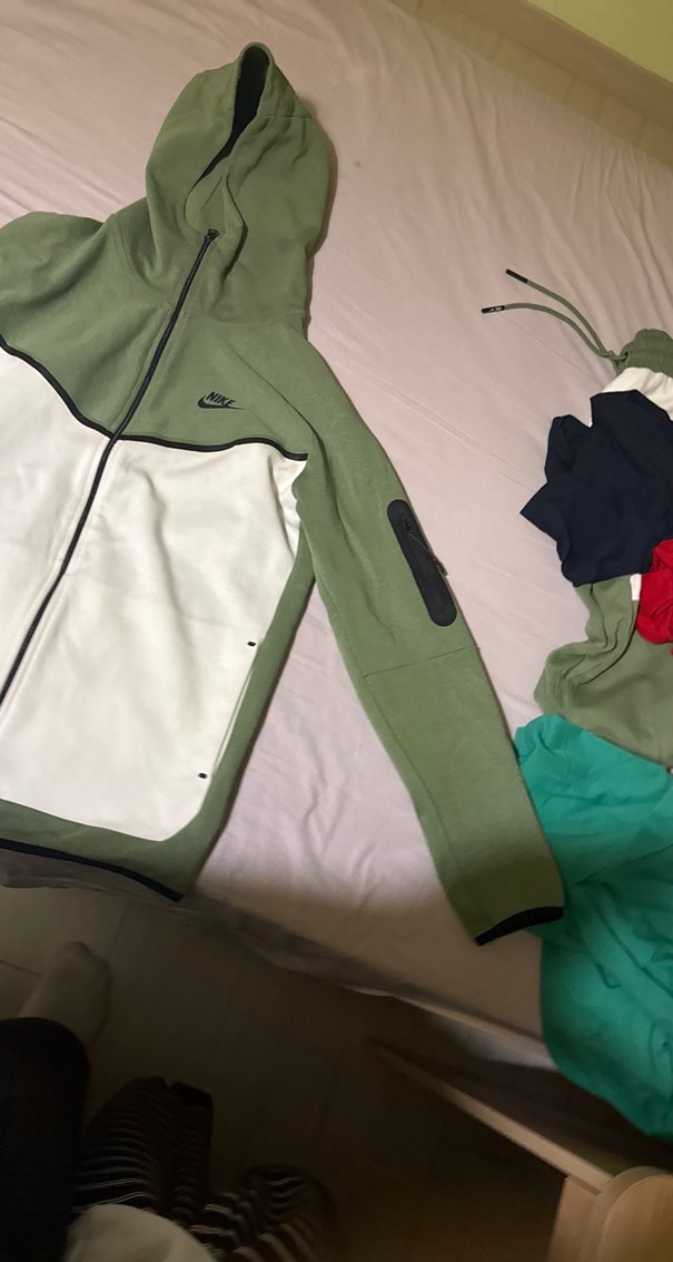 Erkek Nike Fermuarlı Yeşil Kapüşonlu Sweatshirt - Görsel 3