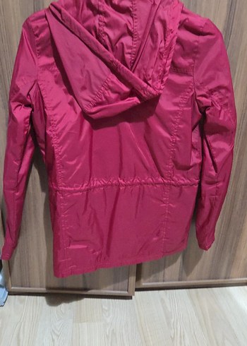 Kadın Parlak Pembe Fermuarlı yağmurluk - Görsel 4