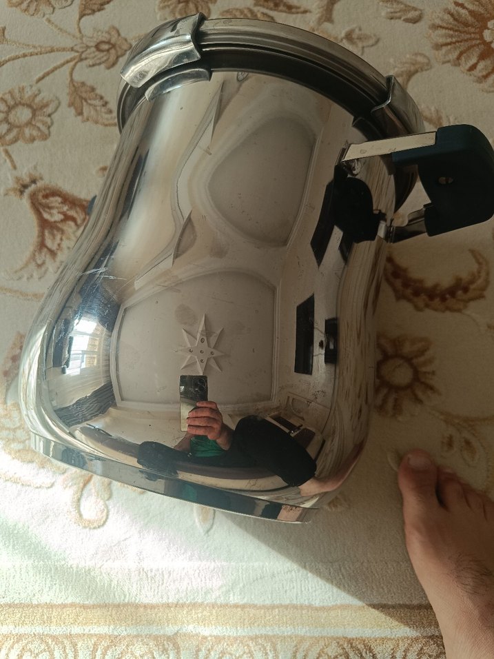 Inter Marka Kilitli Kapaklı Gri Düdüklü Tencere - Görsel 2