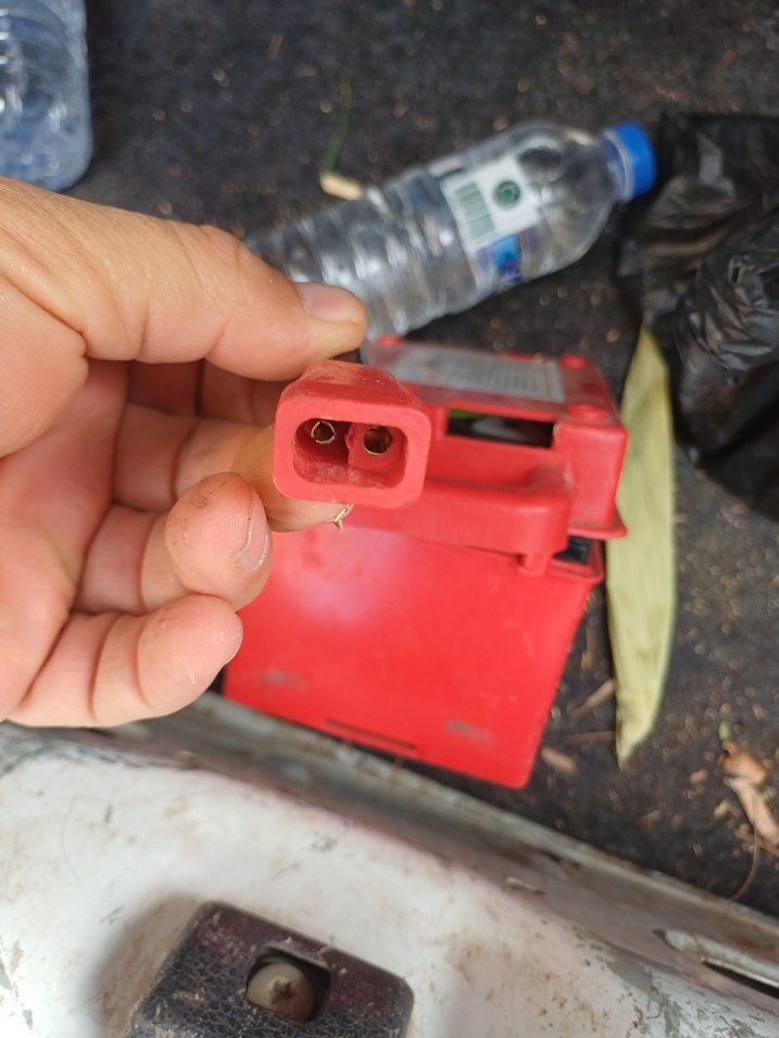 Akü kutusu akü muhafazası - Görsel 4