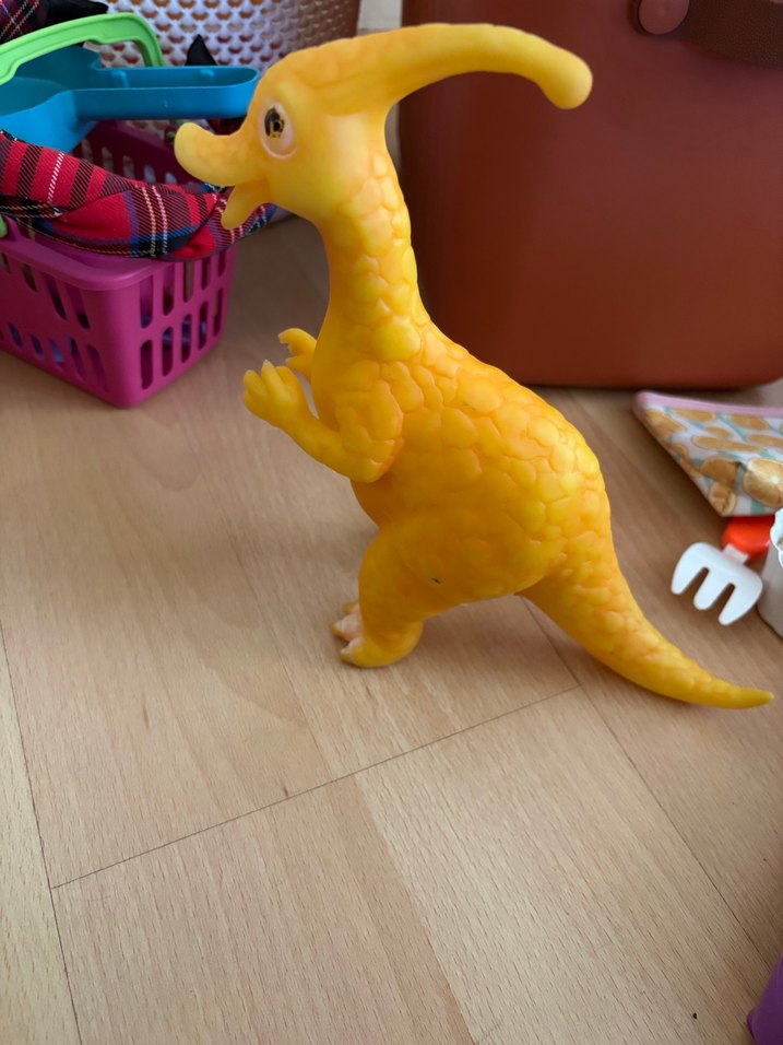 Sarı Dinozor Figürü Oyuncak - Görsel 2
