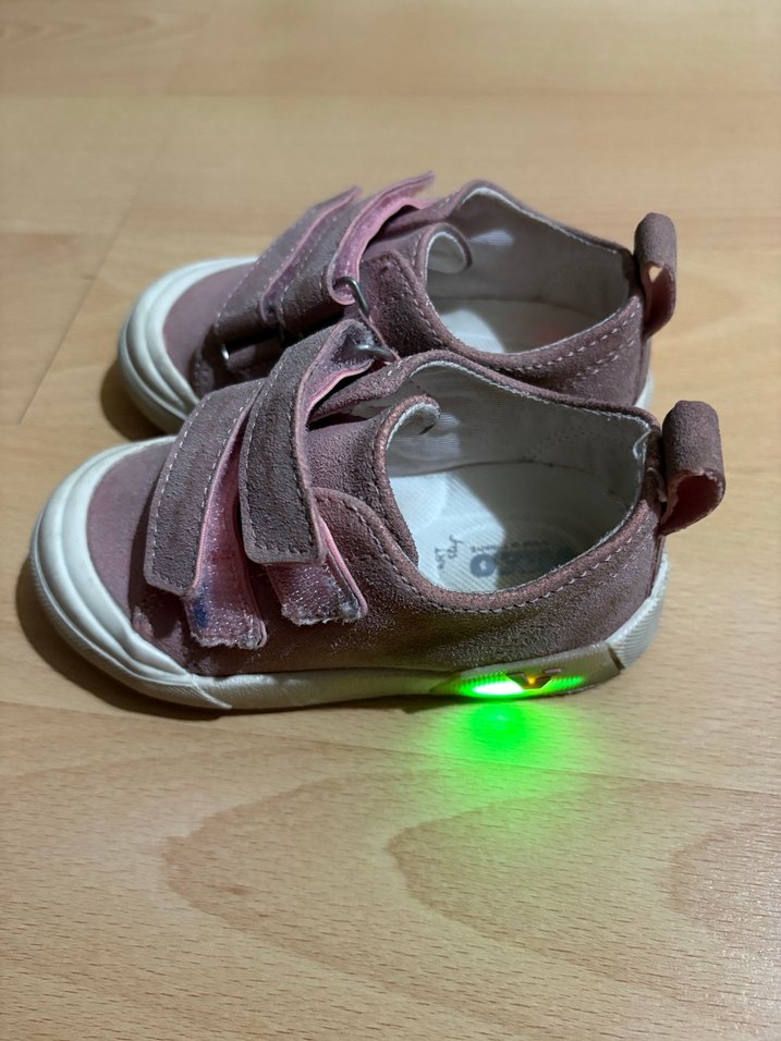 Kız Çocuk Pembe Cırt Cırtlı Spor Ayakkabı - Görsel 2