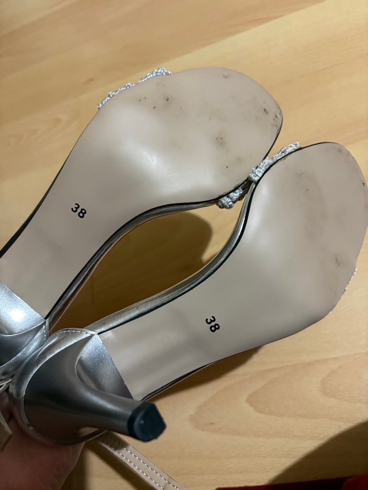 Gri Nakışlı Kadın Topuklu Sandalet - Görsel 4