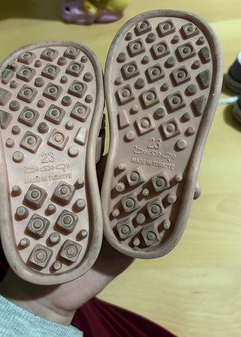 Kız Çocuk Pembe Kauçuk Tokalı Terlik - Görsel 3