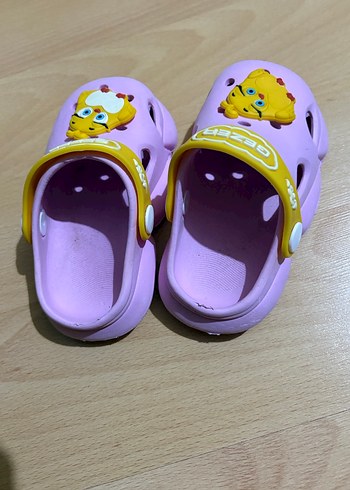 Kız Çocuk Renkli Gezer Bantlı Terlik - Görsel 2