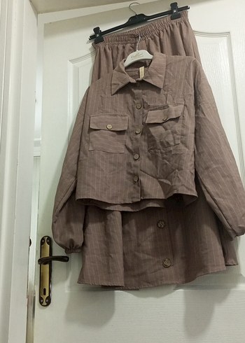 Düğmeli Keten Mini Kahverengi Takım - Görsel 3