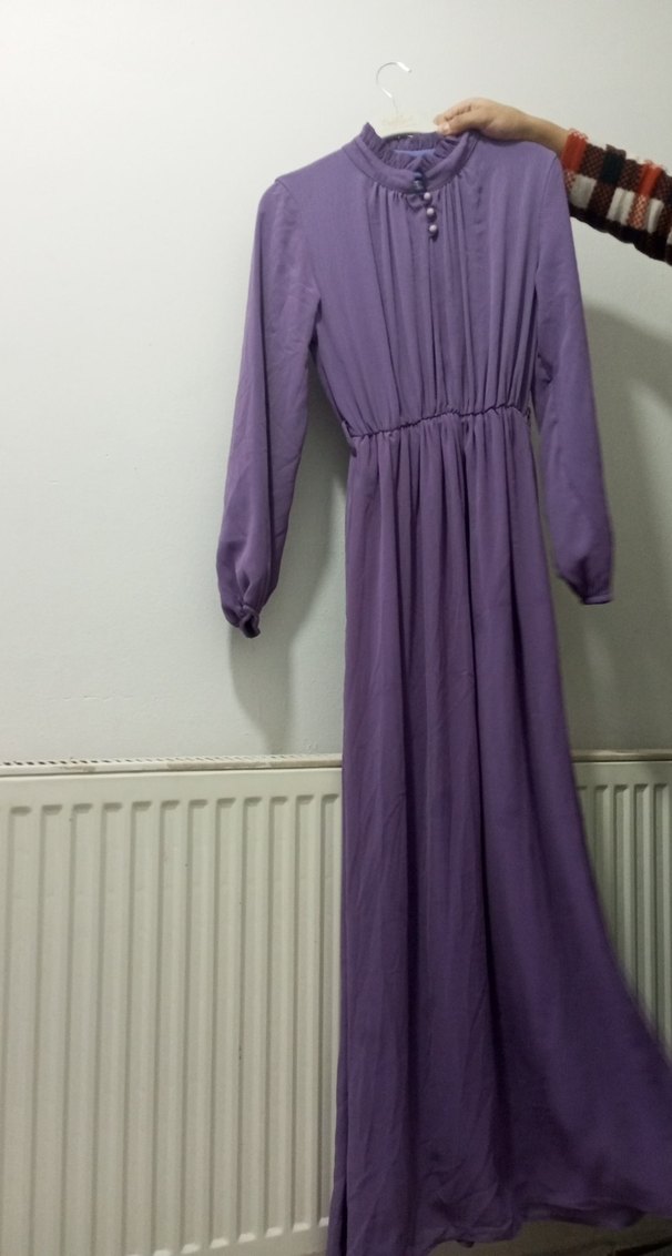 Uzun lila şifon Elbise, Yüksek Yakalı, Salaş Kesim - Görsel 3