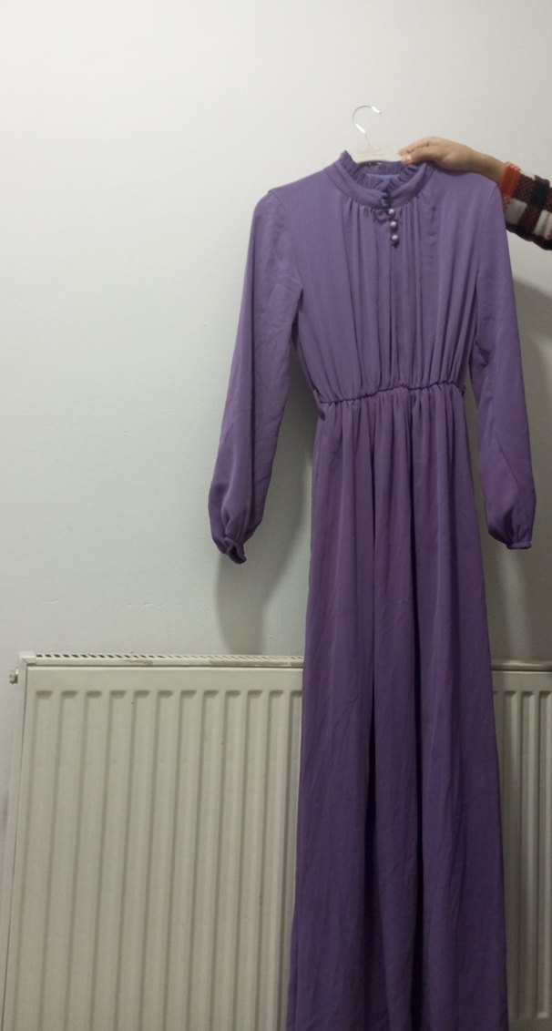 Uzun lila şifon Elbise, Yüksek Yakalı, Salaş Kesim - Görsel 2