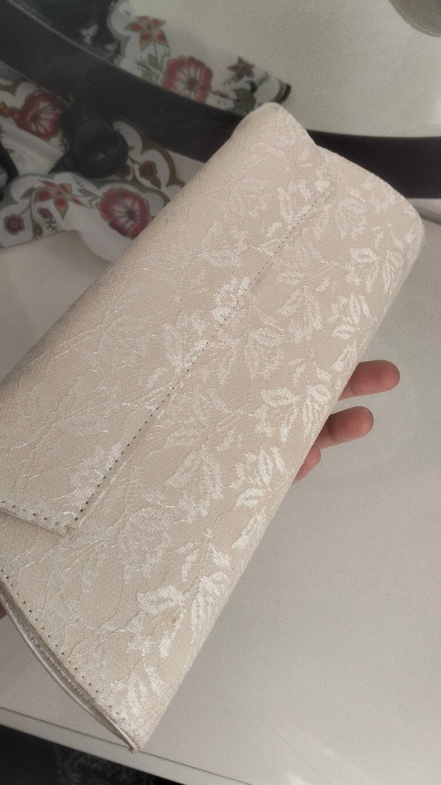 Beyaz Pilili Kadın Abiye Çanta - Görsel 3