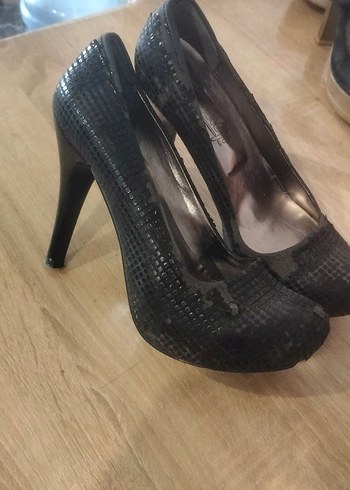 Parlak Siyah Yılan Desenli Platform Topuklu Kadın Ayakkabı - Görsel 3