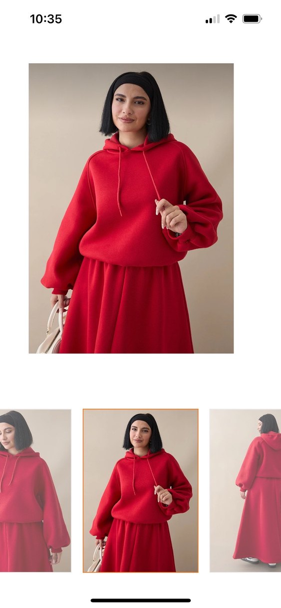 Kırmızı etekli kapşon spor kıyafet - Görsel 2